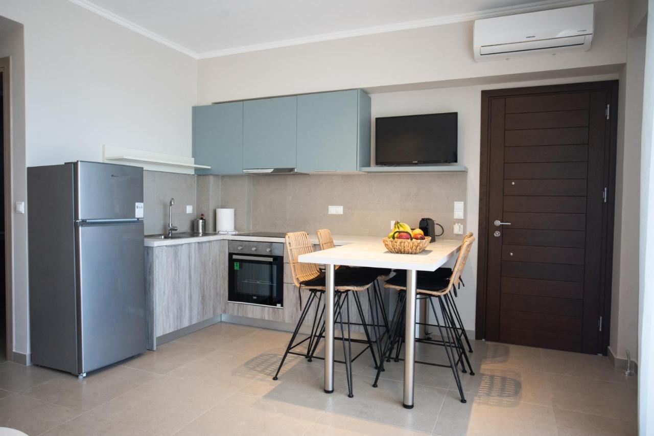 Marineiko Luxury Apartments 이에리소스 외부 사진