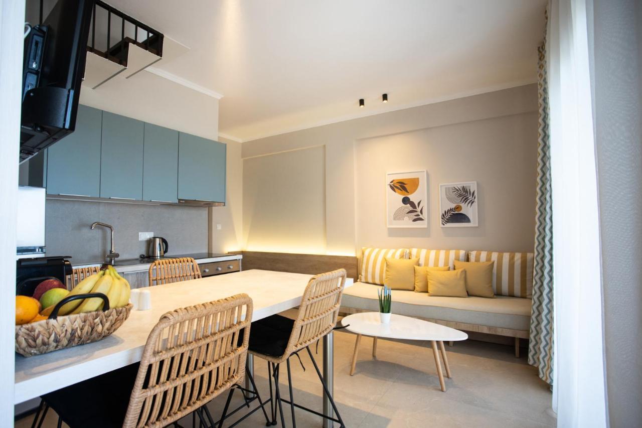 Marineiko Luxury Apartments 이에리소스 외부 사진