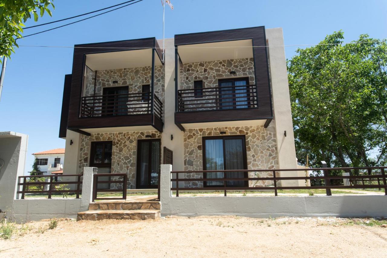 Marineiko Luxury Apartments 이에리소스 외부 사진
