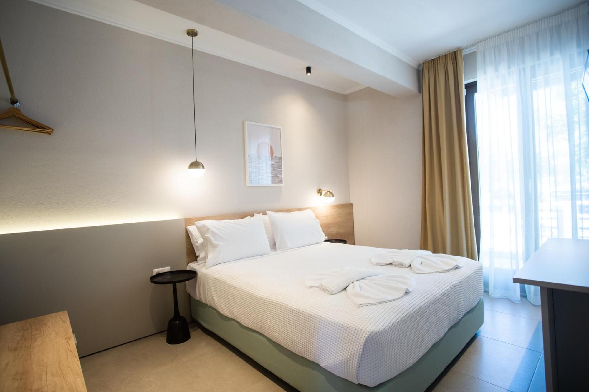 Marineiko Luxury Apartments 이에리소스 외부 사진