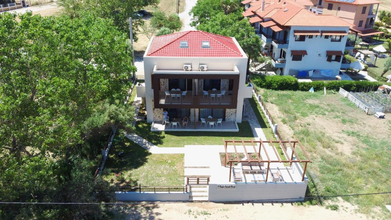 Marineiko Luxury Apartments 이에리소스 외부 사진